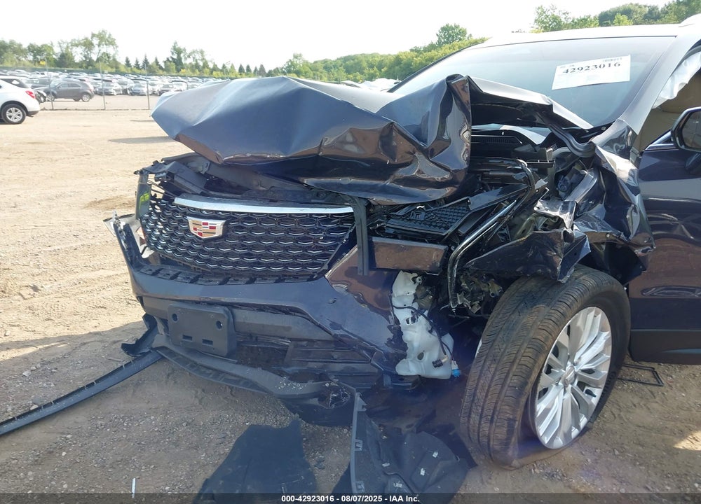 2024 CADILLAC XT4 VIN: 1GYFZBR42RF221640