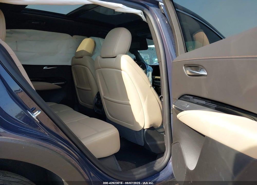 2024 CADILLAC XT4 VIN: 1GYFZBR42RF221640