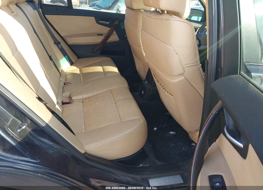 2007 BMW X3 VIN: WBXPC93437WE78192