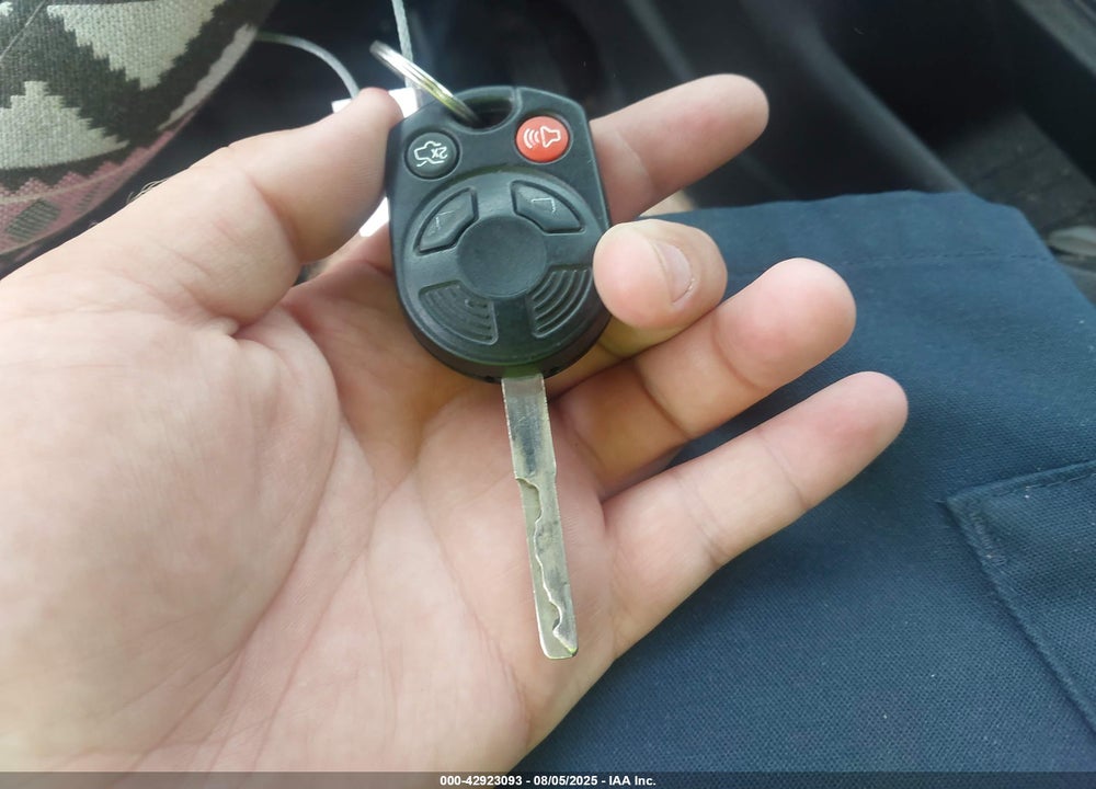 2012 FORD FOCUS VIN: 1FAHP3F27CL162483