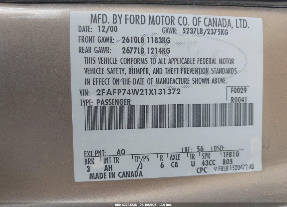 2001 FORD CROWN VICTORIA LX VIN: 2FAFP74W21X131372