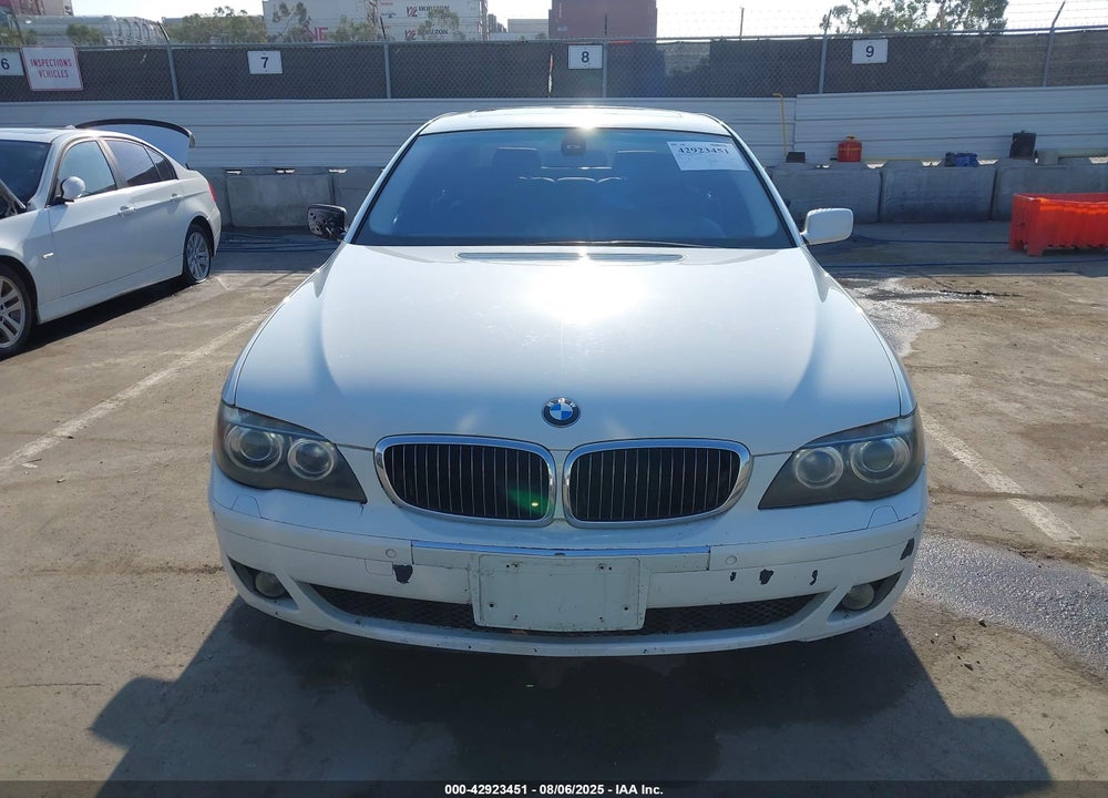 2007 BMW 750LI VIN: WBAHN835X7DT70754
