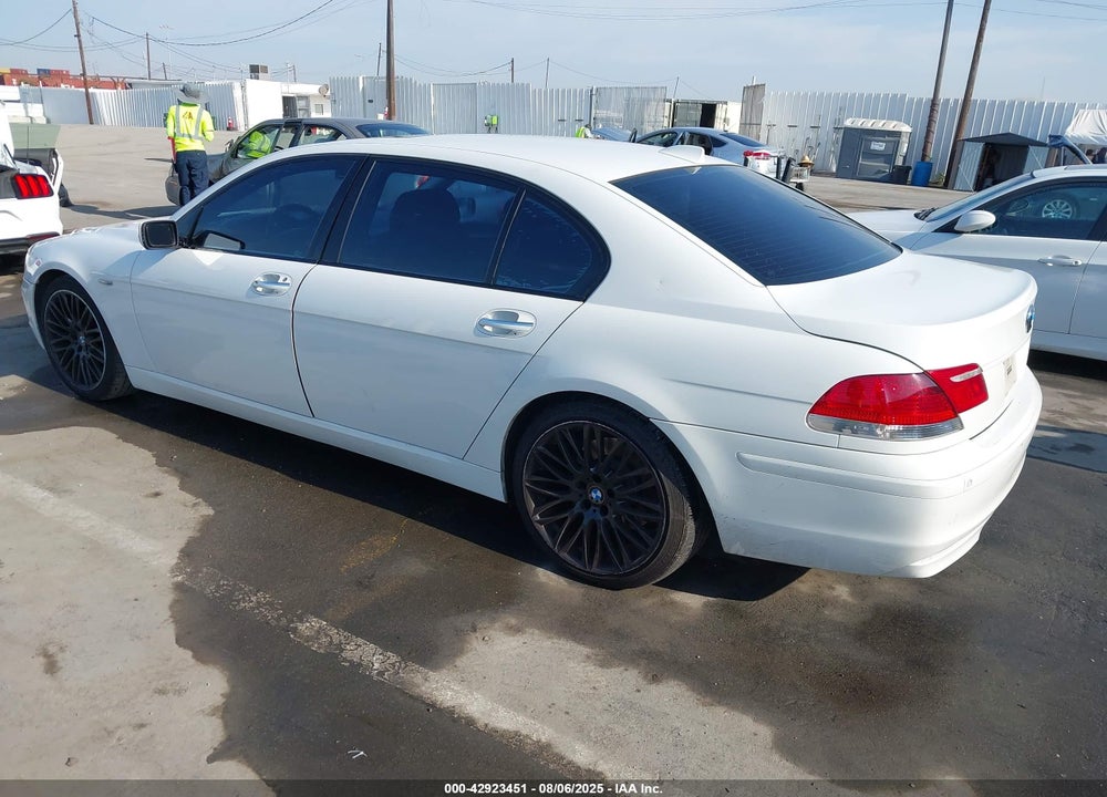2007 BMW 750LI VIN: WBAHN835X7DT70754