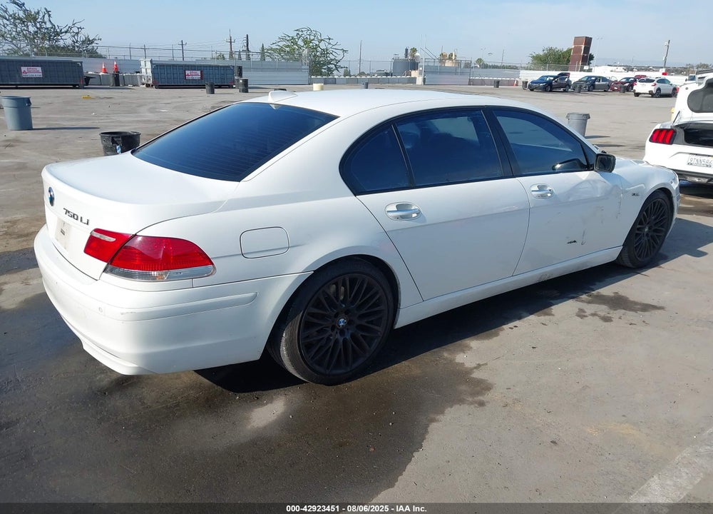 2007 BMW 750LI VIN: WBAHN835X7DT70754