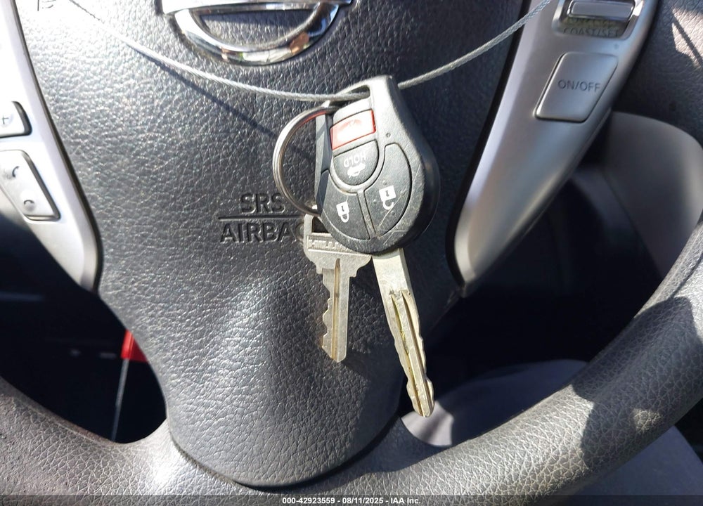 2018 NISSAN VERSA 1.6 SV VIN: 3N1CN7AP5JL801663