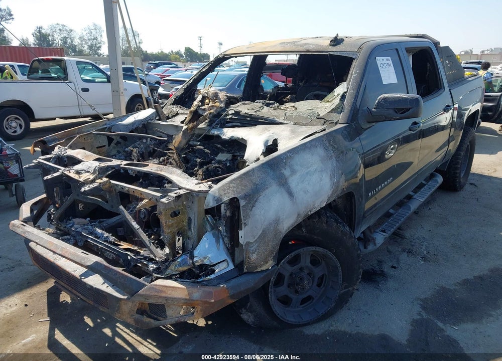 2018 CHEVROLET SILVERADO 1500 VIN: 3GCPCREC2JG643895