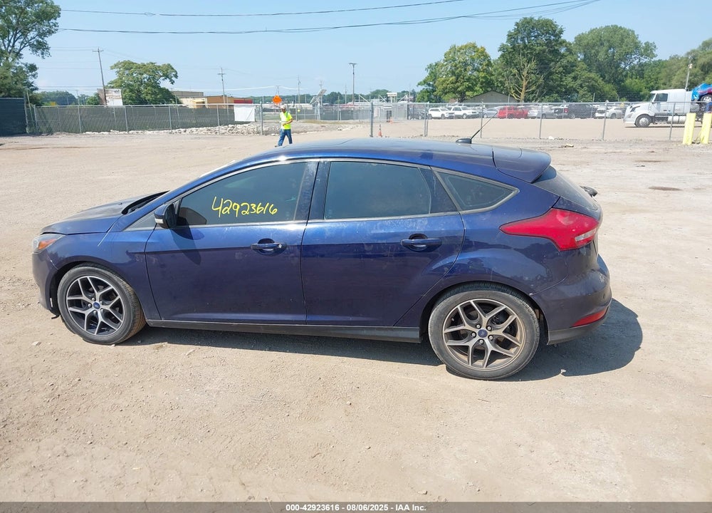 2017 FORD FOCUS VIN: 1FADP3M27HL347139