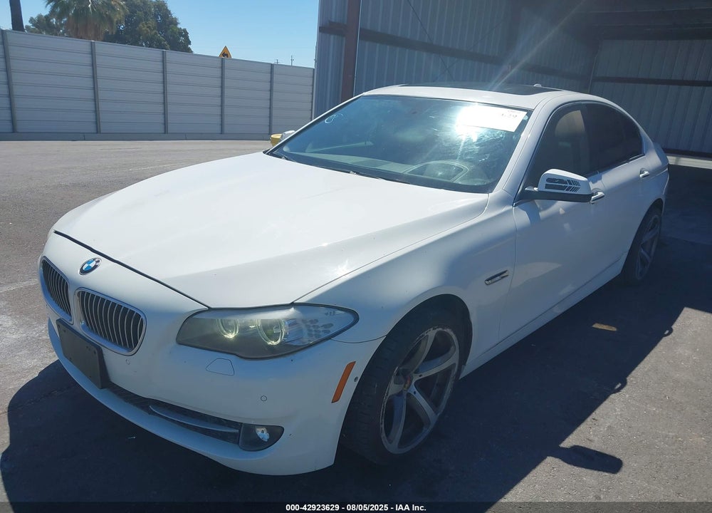 2013 BMW 5 SERIES VIN: WBAXG5C53DD229881