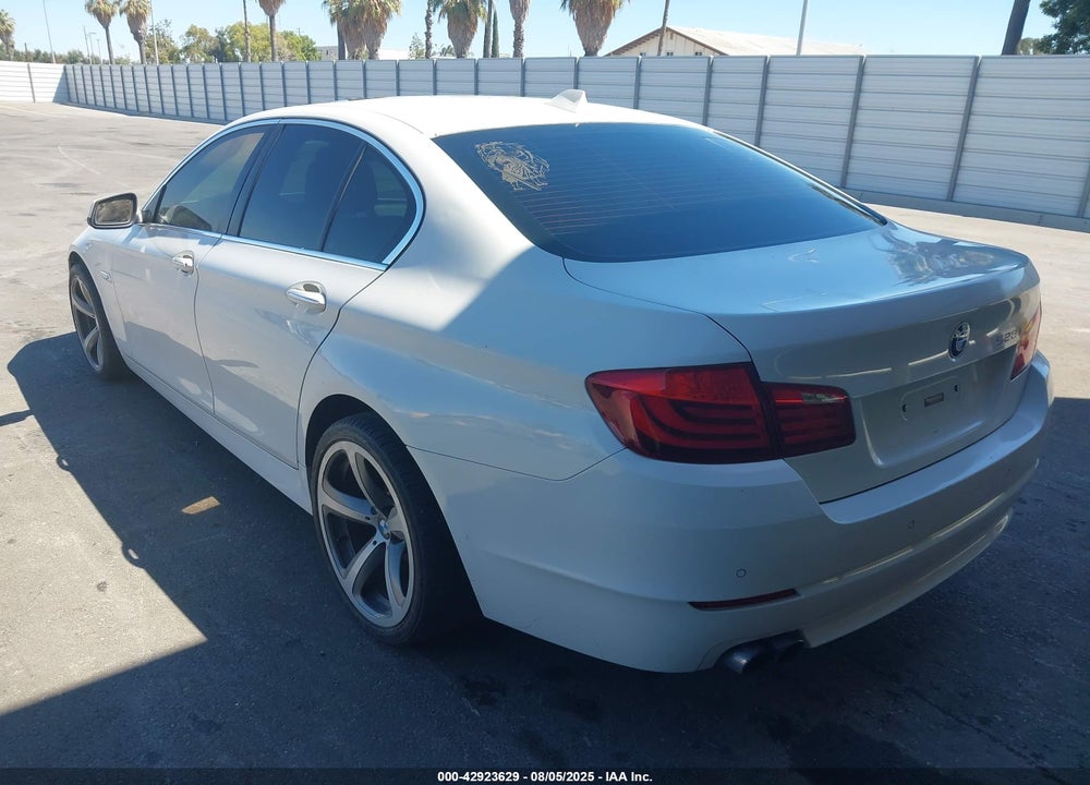 2013 BMW 5 SERIES VIN: WBAXG5C53DD229881