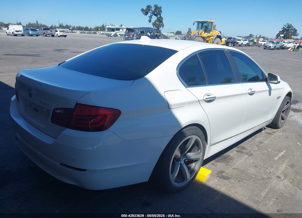 2013 BMW 5 SERIES VIN: WBAXG5C53DD229881