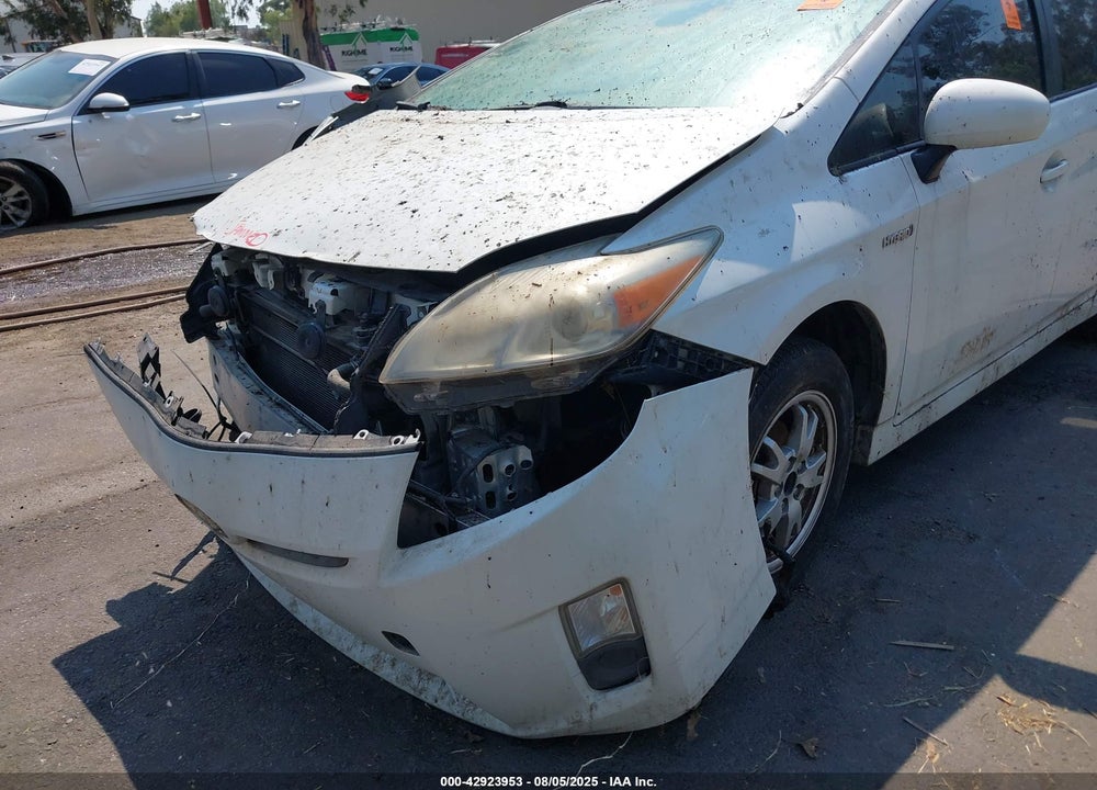 2011 TOYOTA PRIUS VIN: JTDKN3DU0B0309902