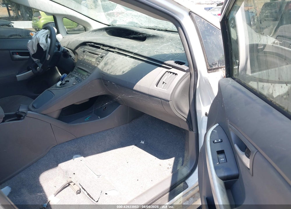2011 TOYOTA PRIUS VIN: JTDKN3DU0B0309902