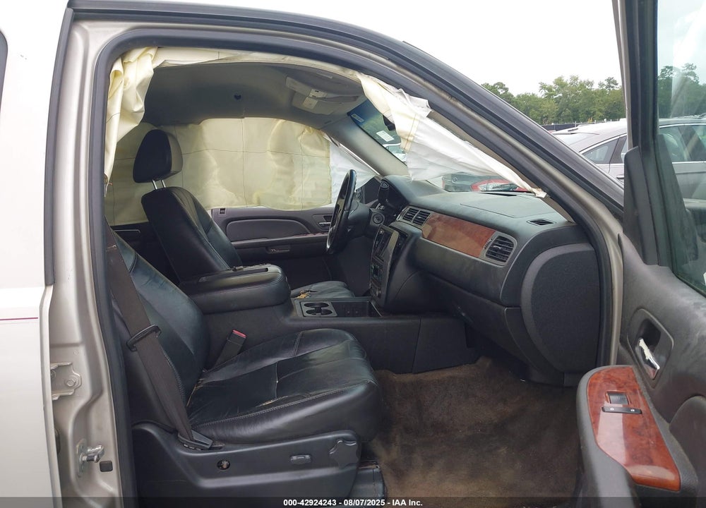 2009 GMC YUKON VIN: 1GKFK33059R100769