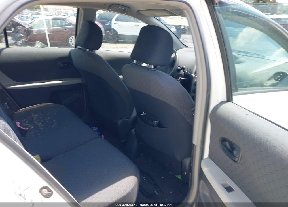 2009 TOYOTA YARIS VIN: JTDKT903X95244575