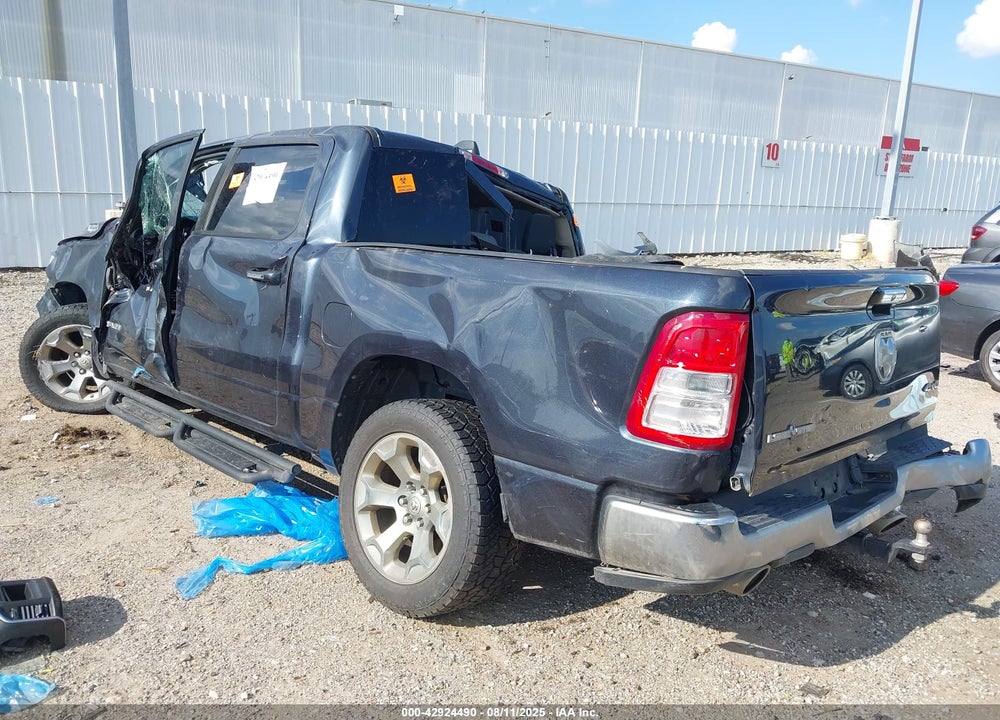 2019 RAM 1500 VIN: 1C6SRFFT1KN767792