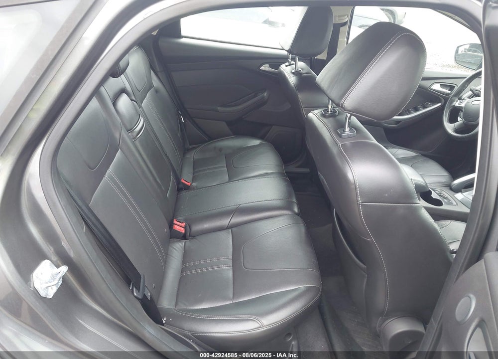 2012 FORD FOCUS TITANIUM VIN: 1FAHP3N21CL433734