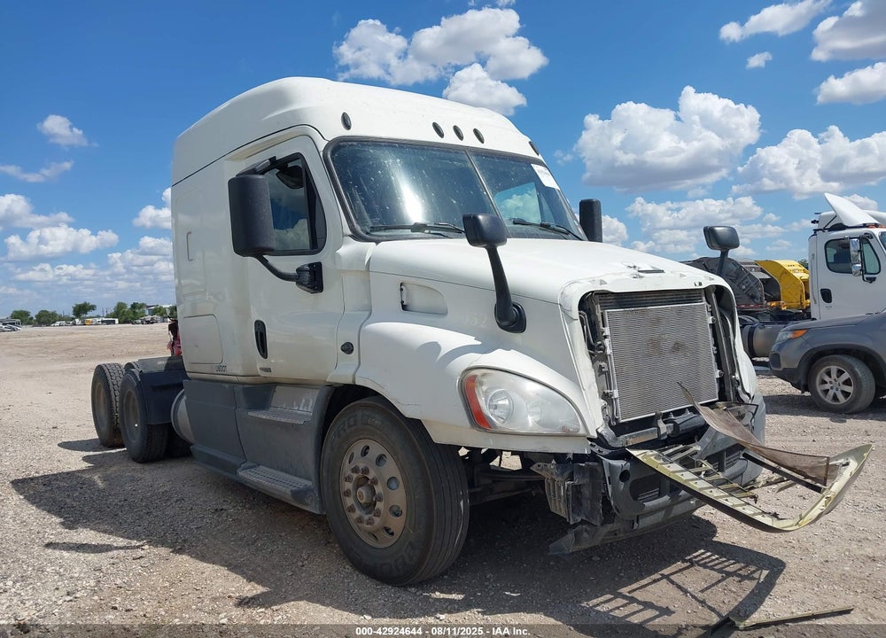 2016 FREIGHTLINER CASCADIA 113 VIN: 3AKJGHDV6GSGV2621