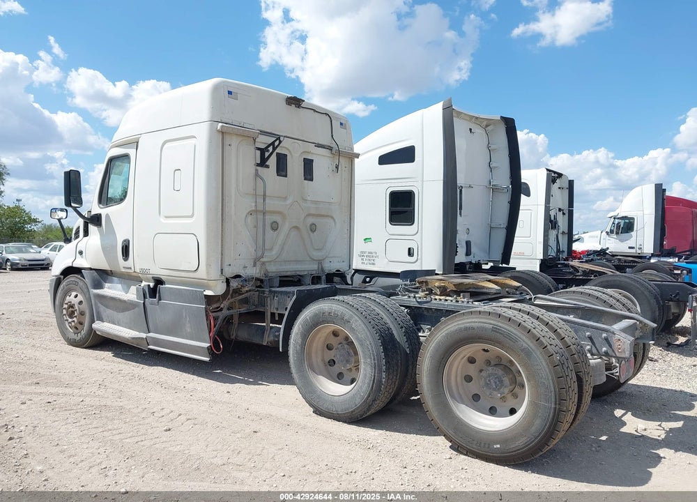 2016 FREIGHTLINER CASCADIA 113 VIN: 3AKJGHDV6GSGV2621