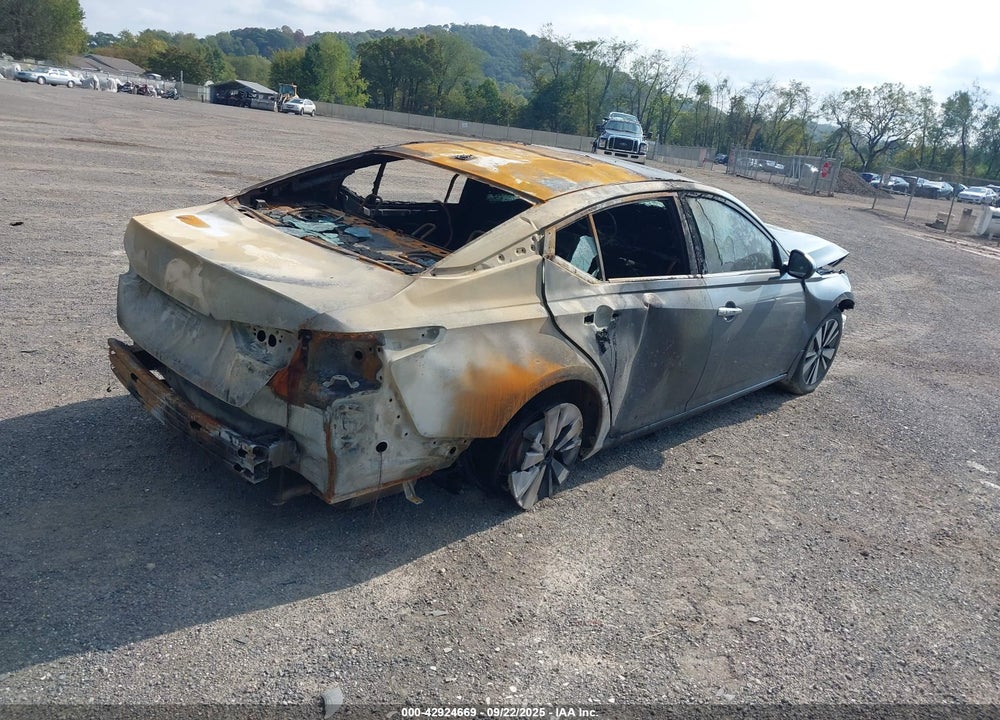 2022 NISSAN ALTIMA VIN: 1N4BL4DW5NN372567