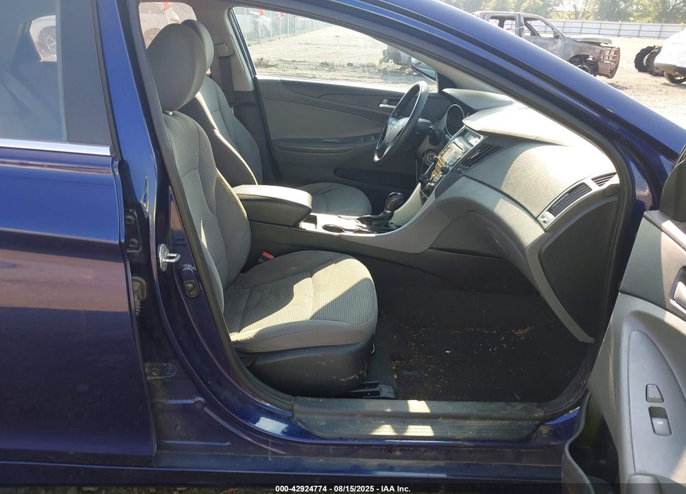 2012 HYUNDAI SONATA VIN: 5NPEB4AC9CH436644