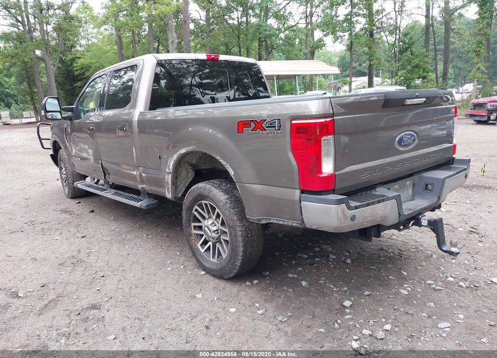2019 FORD F-250 LARIAT VIN: 1FT7W2BT5KEG40856