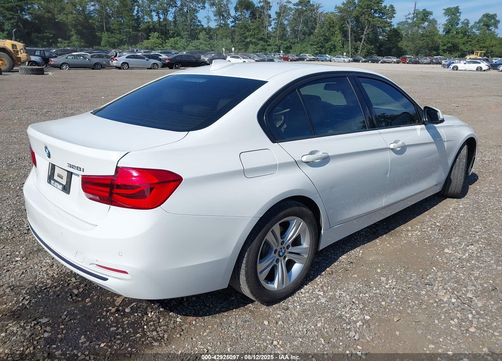 2016 BMW 3 SERIES VIN: WBA8E9G52GNU28706