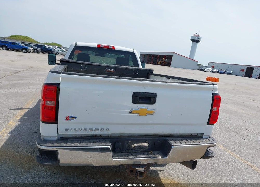2015 CHEVROLET SILVERADO 3500HD WT VIN: 1GC3KYC85FZ133963