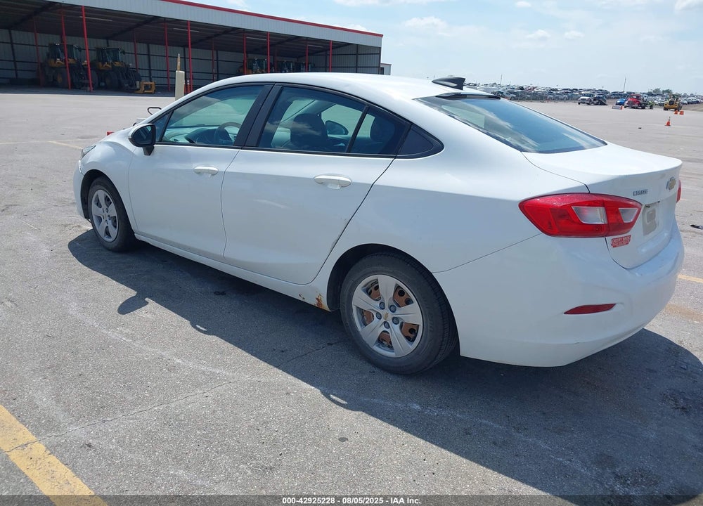 2017 CHEVROLET CRUZE VIN: 1G1BC5SM2H7126188