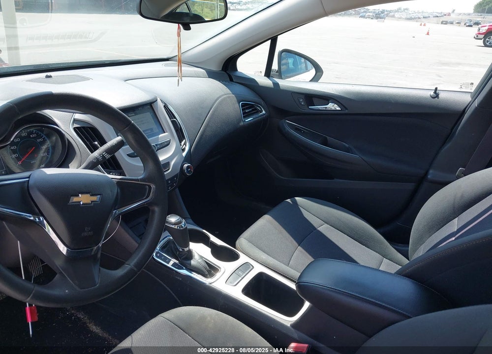 2017 CHEVROLET CRUZE VIN: 1G1BC5SM2H7126188