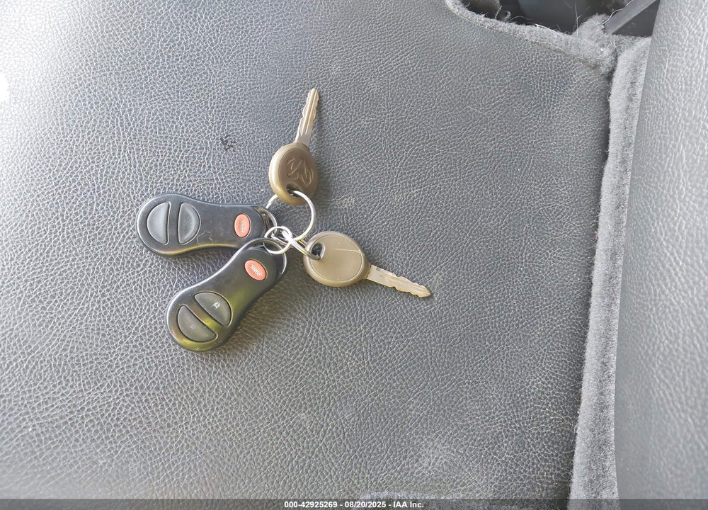 2004 DODGE RAM 1500 SLT/LARAMIE VIN: 1D3HU18D84J232504