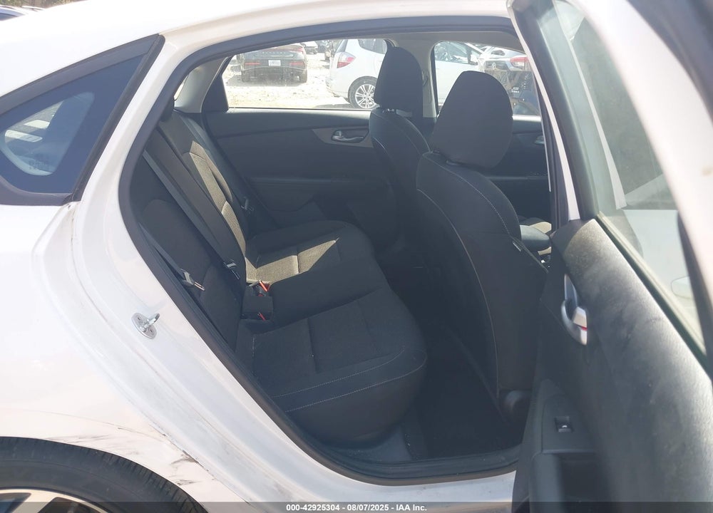 2020 KIA FORTE VIN: 3KPF24AD3LE245903