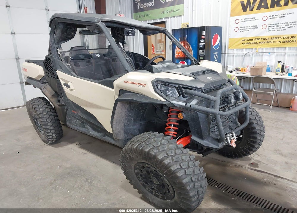 2023 CAN-AM COMMANDER XT 1000R/XT-P 1000R VIN: 3JBAKAX45PK002006