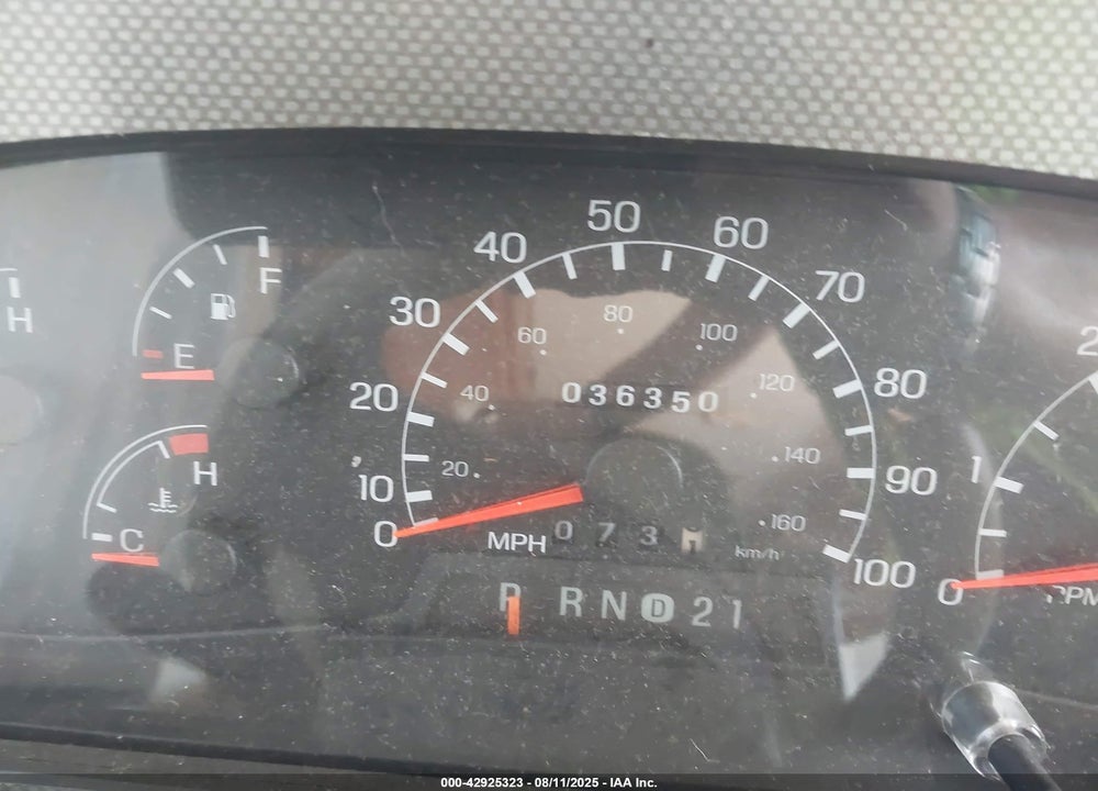 2005 FORD F550 SUPER DUTY STRIPPED CHASS VIN: 1F6LF53S340A05692