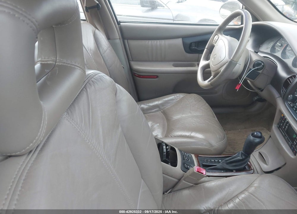 2002 BUICK REGAL LS VIN: 2G4WB55K221138380
