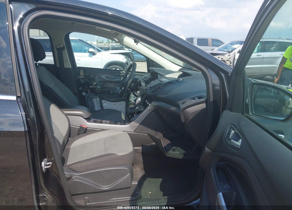 2014 FORD ESCAPE SE VIN: 1FMCU0GX2EUB96605