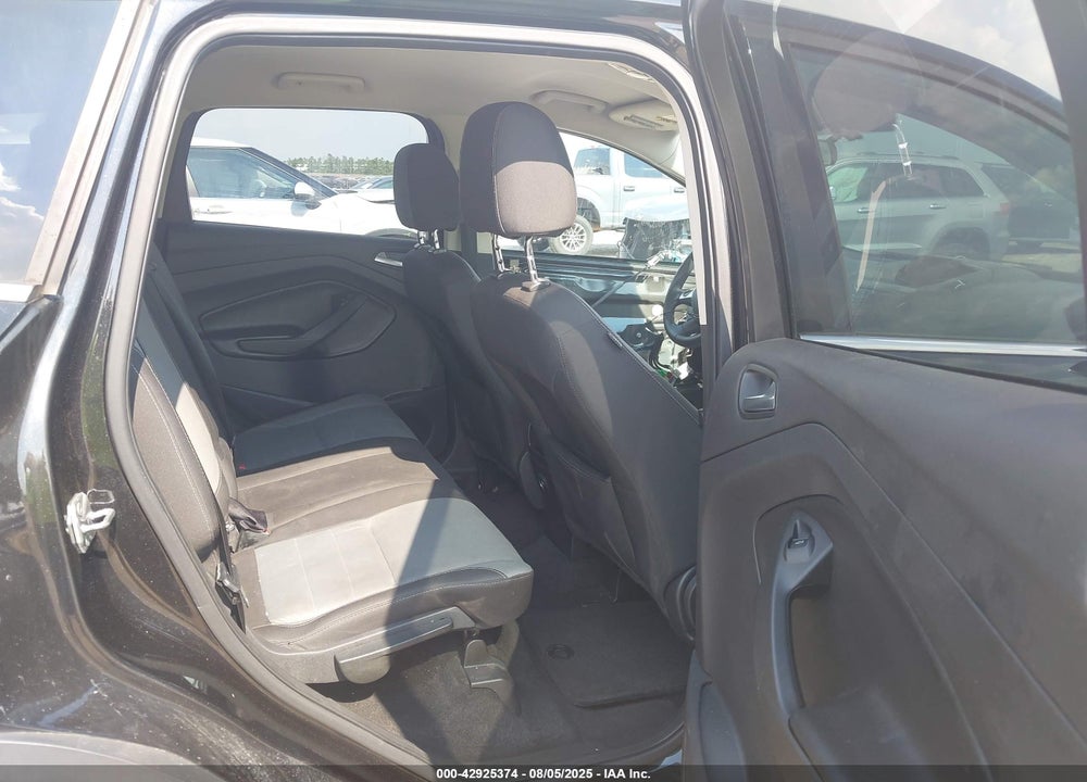 2014 FORD ESCAPE SE VIN: 1FMCU0GX2EUB96605
