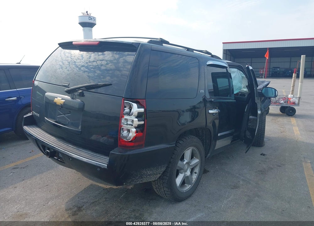 2013 CHEVROLET TAHOE LTZ VIN: 1GNSKCE05DR164219