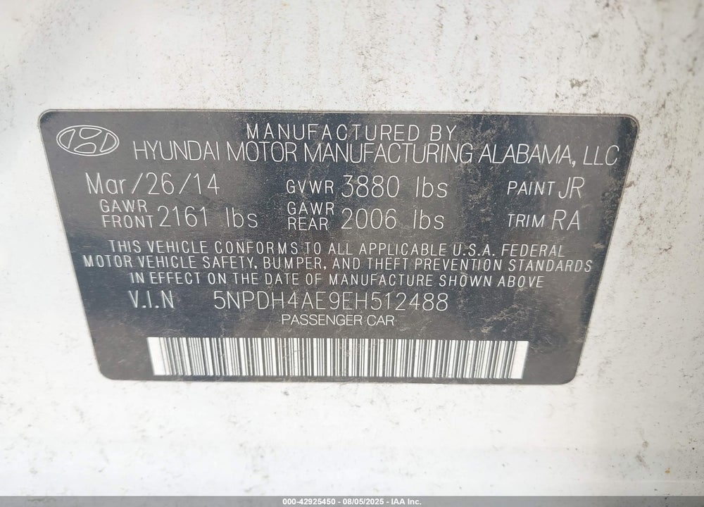 2014 HYUNDAI ELANTRA VIN: 5NPDH4AE9EH512488