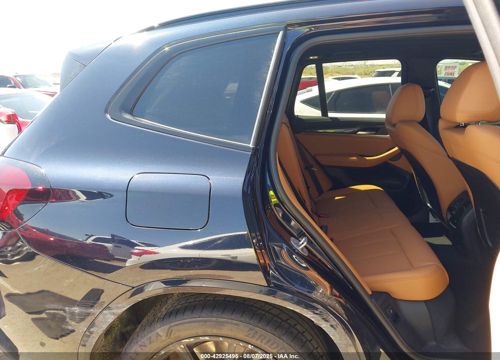 2024 BMW X3 VIN: 5UX83DP03R9X11903