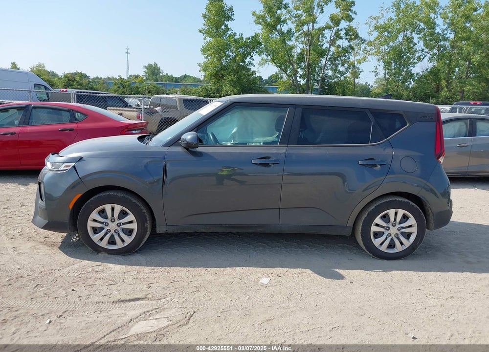 2022 KIA SOUL VIN: KNDJ23AU5N7804374