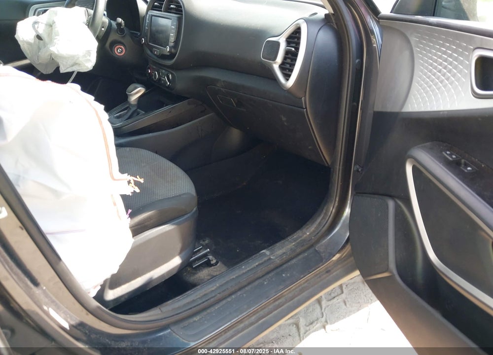 2022 KIA SOUL VIN: KNDJ23AU5N7804374