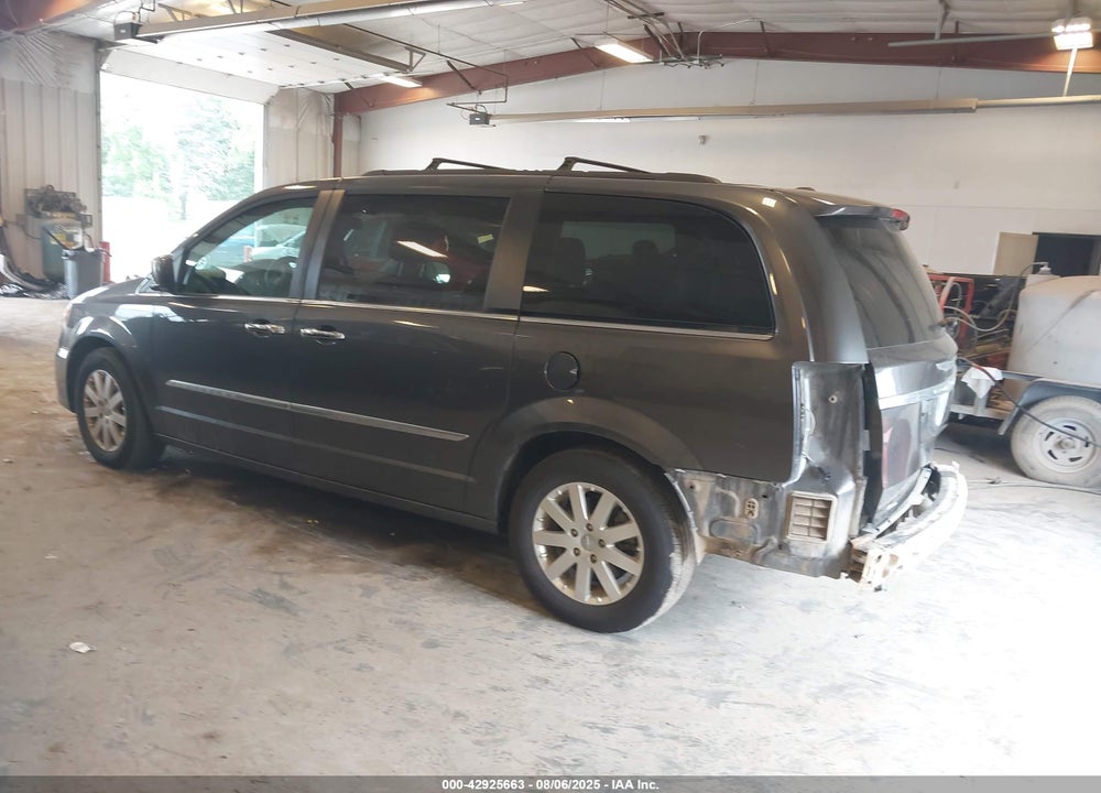 2016 CHRYSLER TOWN & COUNTRY TOURING VIN: 2C4RC1BG0GR305884