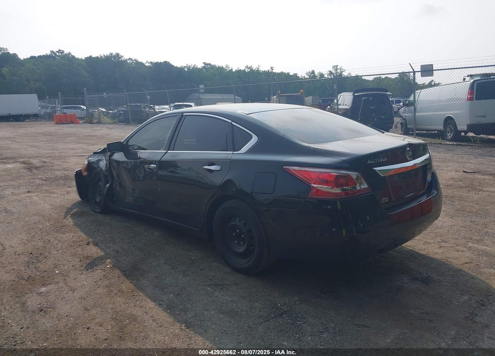 2013 NISSAN ALTIMA VIN: 1N4AL3AP2DN579340