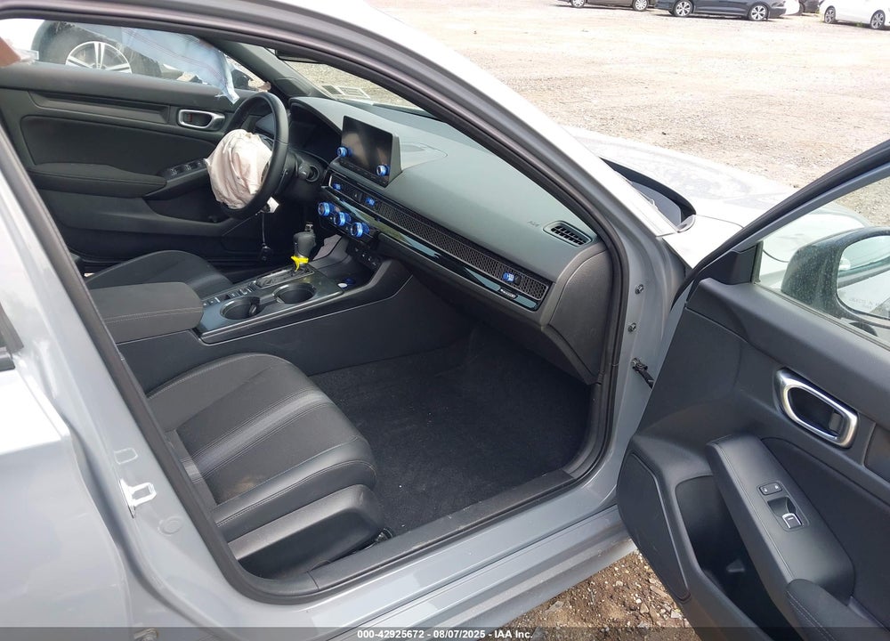 2025 HONDA CIVIC VIN: 2HGFE2F58SH588854