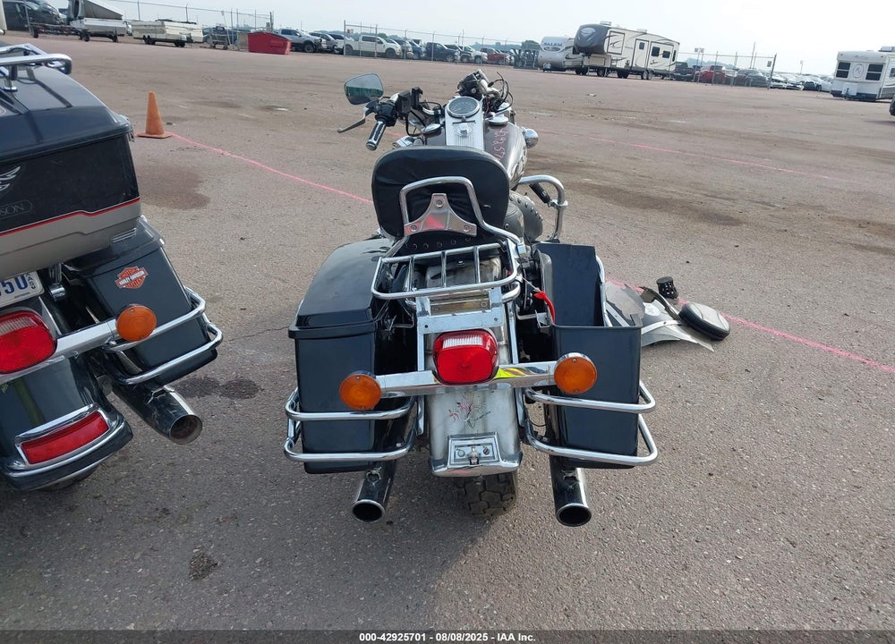 2000 HARLEY-DAVIDSON FLHRI VIN: 1HD1FBW35YY622248