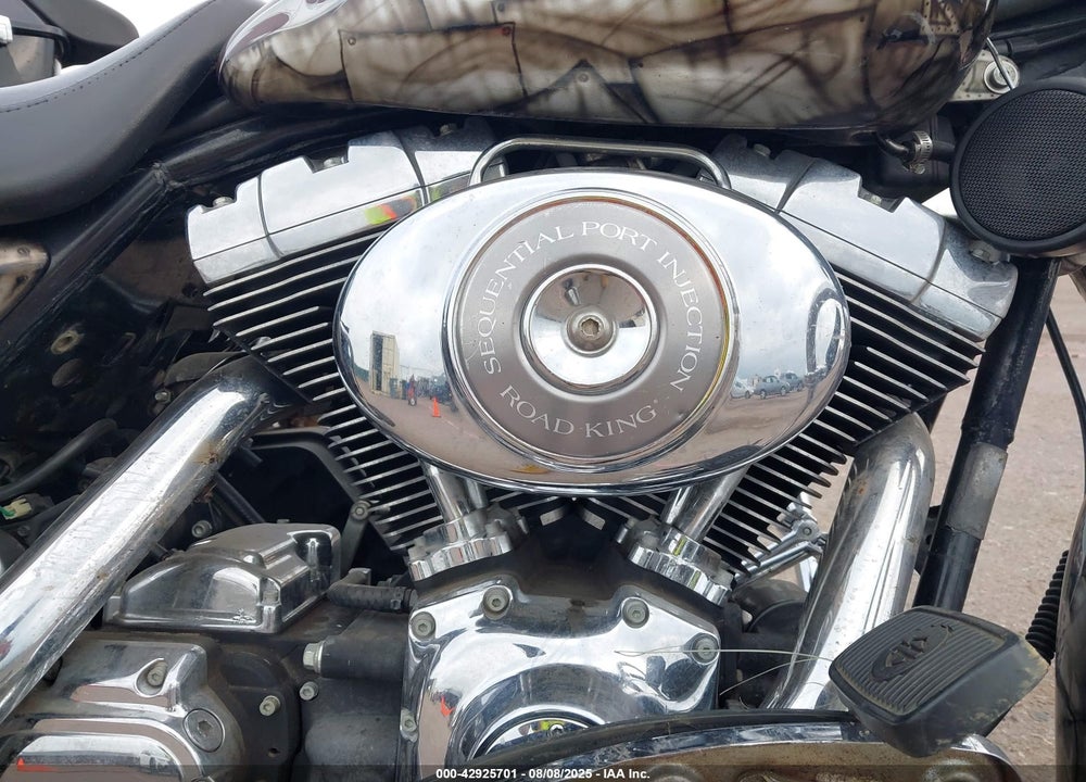 2000 HARLEY-DAVIDSON FLHRI VIN: 1HD1FBW35YY622248