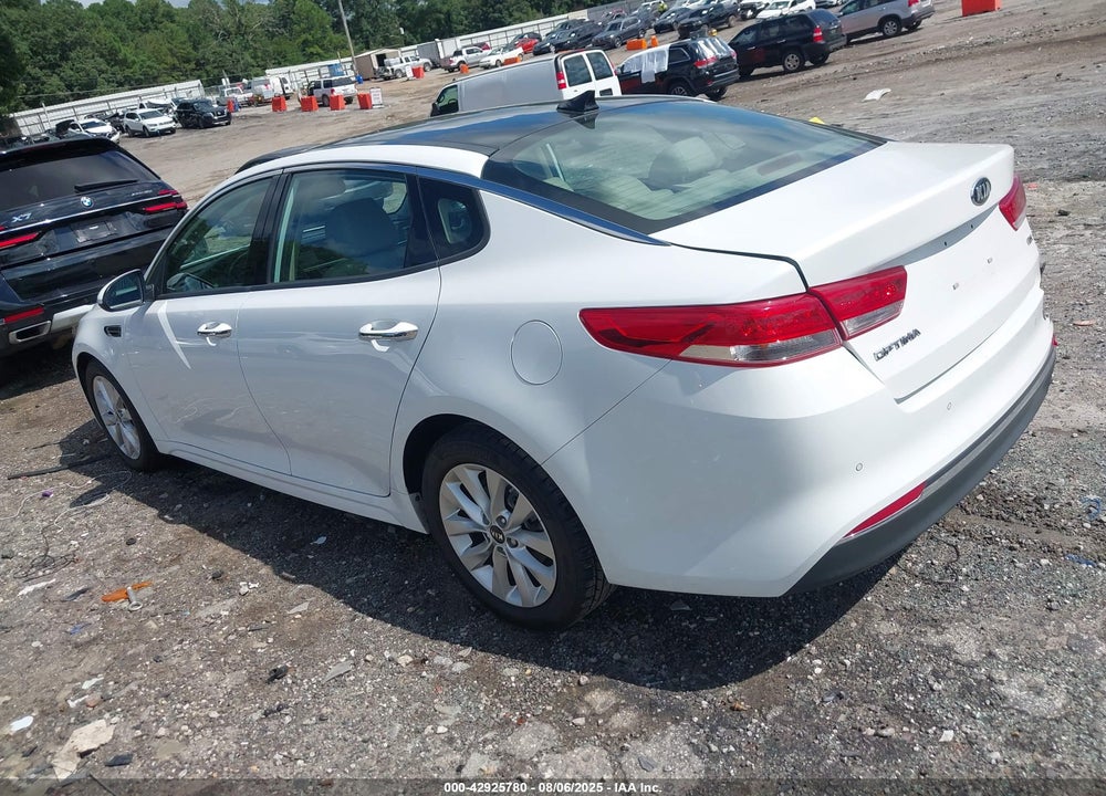 2018 KIA OPTIMA VIN: 5XXGU4L38JG242633