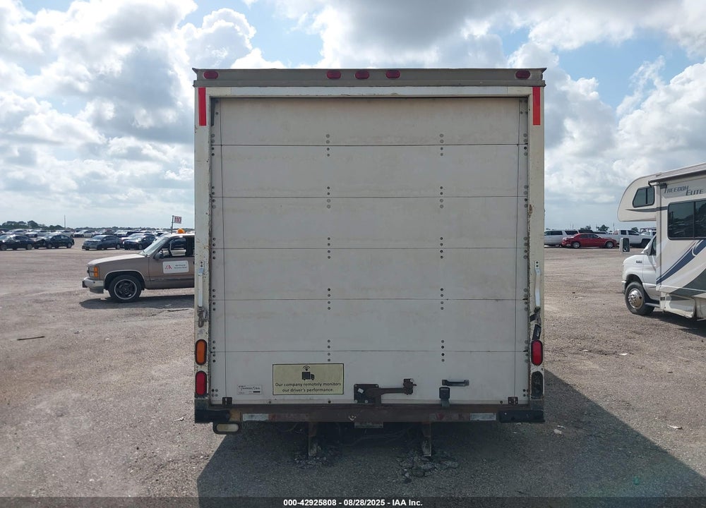 2011 ISUZU NPR HD DSL REG VIN: JALC4W166B7003355