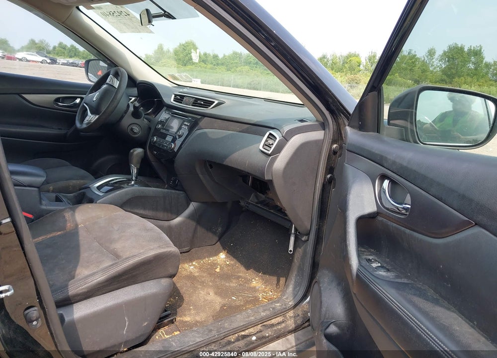 2015 NISSAN ROGUE VIN: KNMAT2MT3FP531883