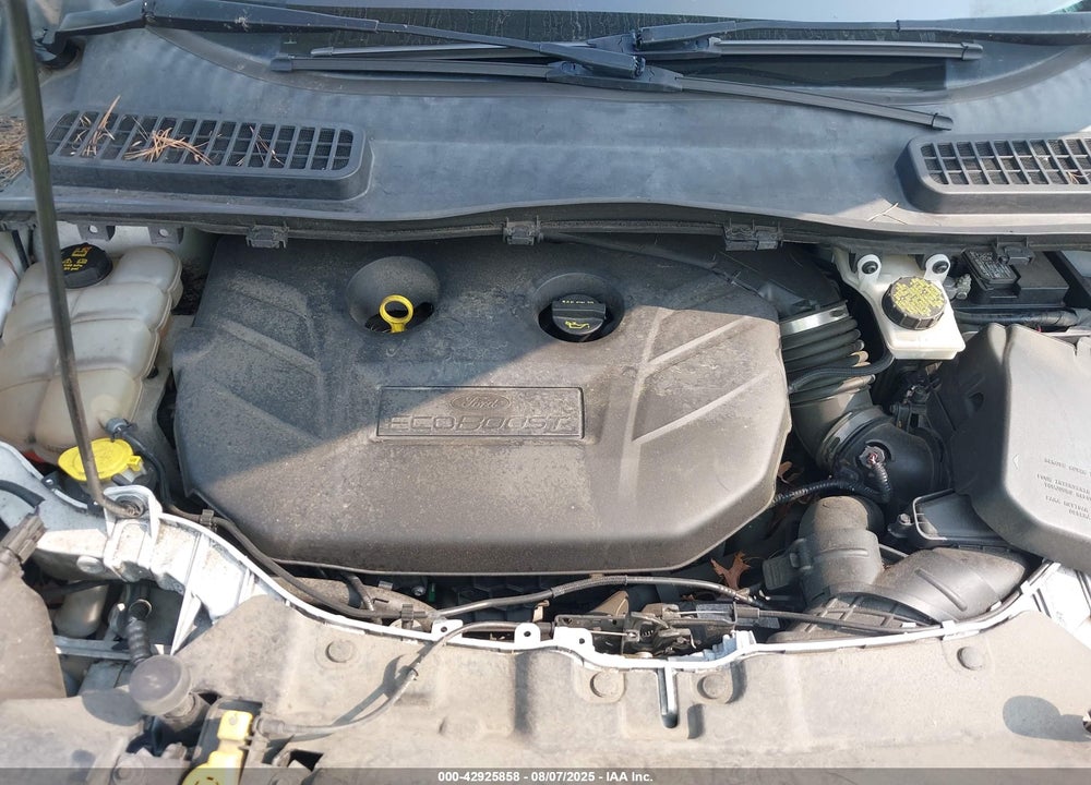 2015 FORD ESCAPE VIN: 1FMCU0G92FUB41557